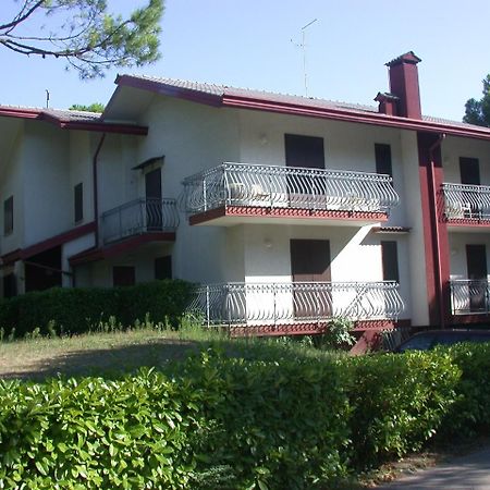 Villa Flamicia Lignano Sabbiadoro Esterno foto